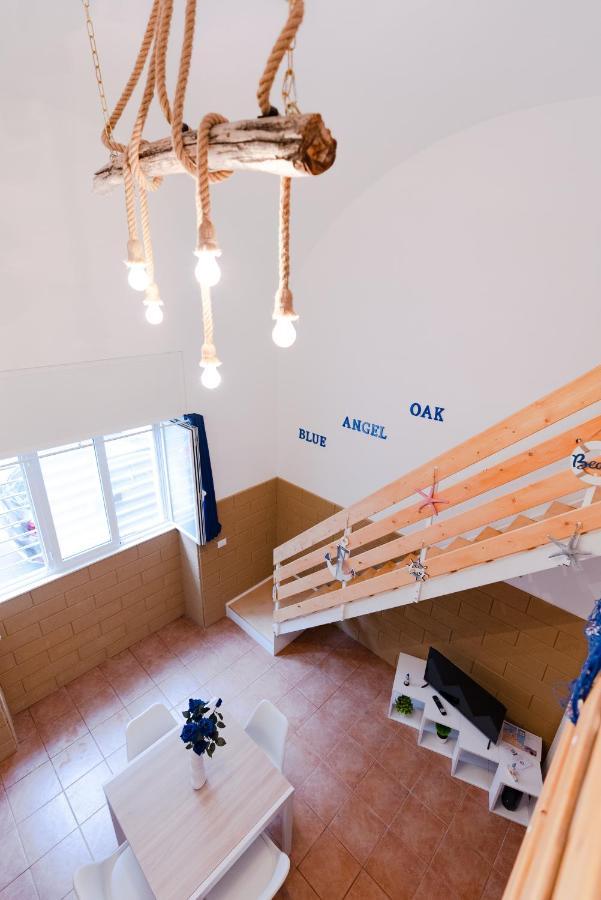 Blue Angel Oak - Apartment Барі Екстер'єр фото