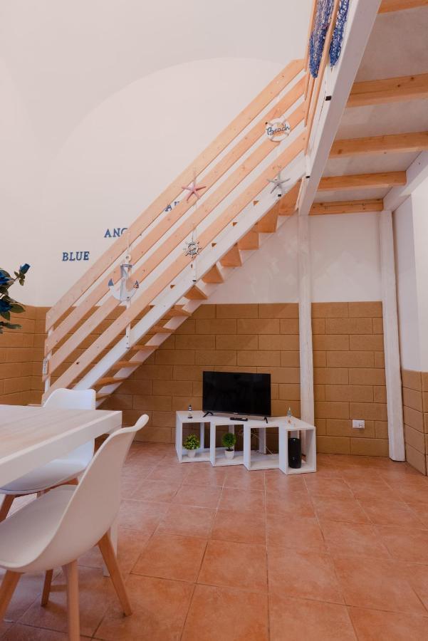 Blue Angel Oak - Apartment Барі Екстер'єр фото